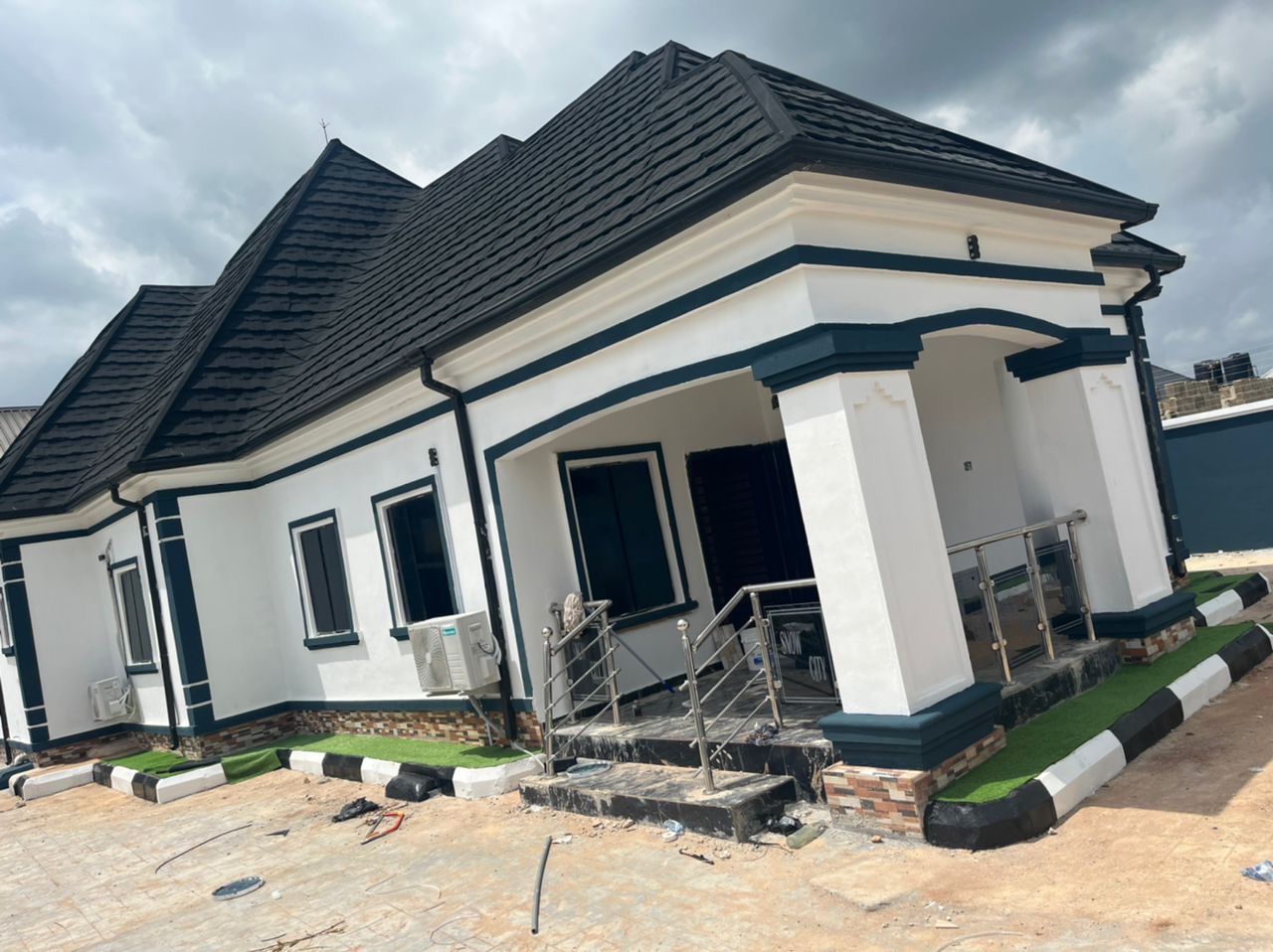 Family Residence Tema Community
